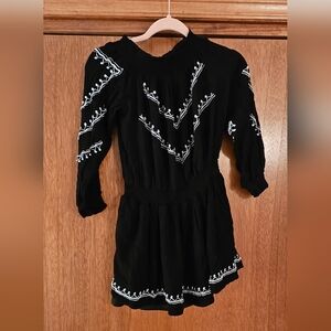 Dynamite Black Garment